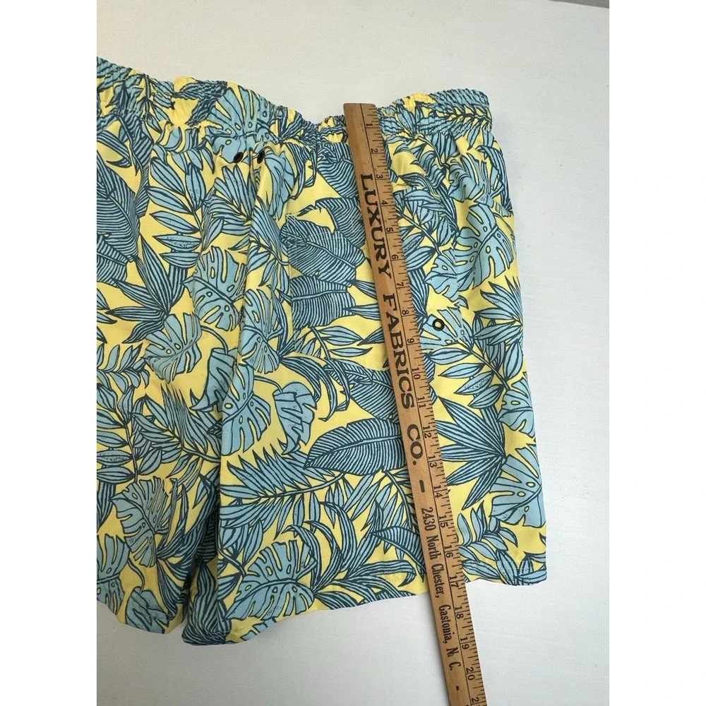 Eddie Bauer Swim Trunks Men's XL Yellow Blue Tropical Beach Pockets Drawstring